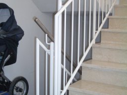 Innengelaender Edelstahl lackiert-010